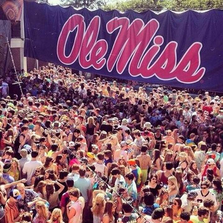 7 Best Frat Parties Of All Time Profascinate